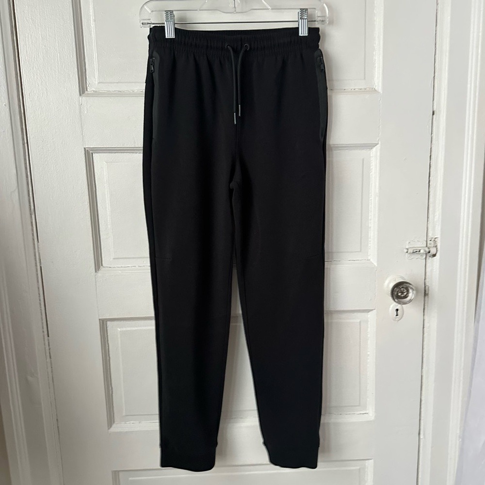 NFL Team Apparel Green Philadelphia Eagles Hoodie & Old Navy Black Jogger Pants - Picture 8 of 17